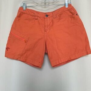ARC’TERYX Shorts Sz 6 women’s